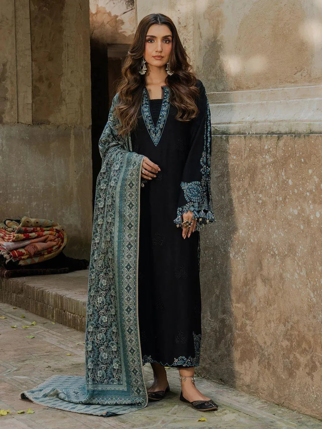 Black Embroidered Lawn 3 Piece Suit with Printed Dupatta – Eid Collection