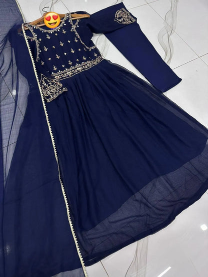 Elegant Blue Embroidered Maxi Suit – 3 Piece Dress with Lace Dupatta & Trouser Set | Festive & Formal Wear
