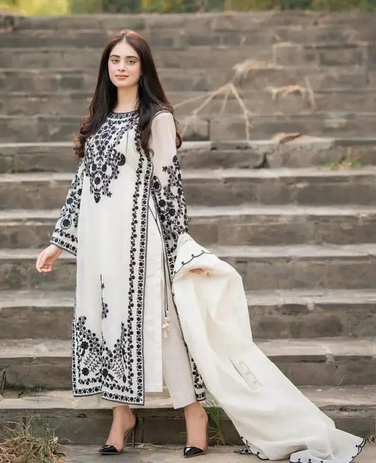 Ethereal White Embroidered Lawn 3-Piece Suit with Diamond Dupatta