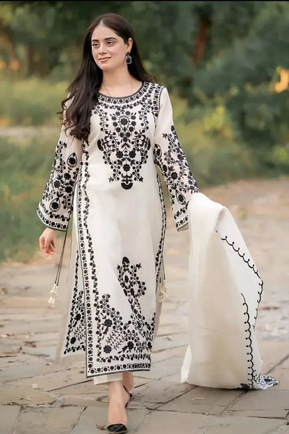 Ethereal White Embroidered Lawn 3-Piece Suit with Diamond Dupatta