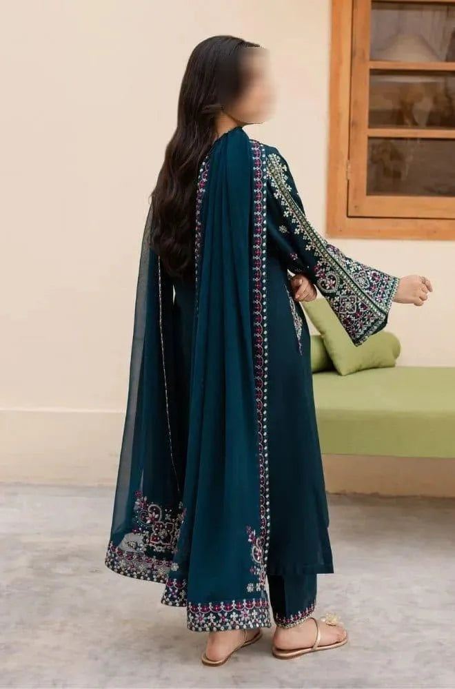 Pakistani Embroidered Green Kurta Set with Dupatta – 3 Piece Women Suit Unstitched | Elegant Summer Eastern Wear