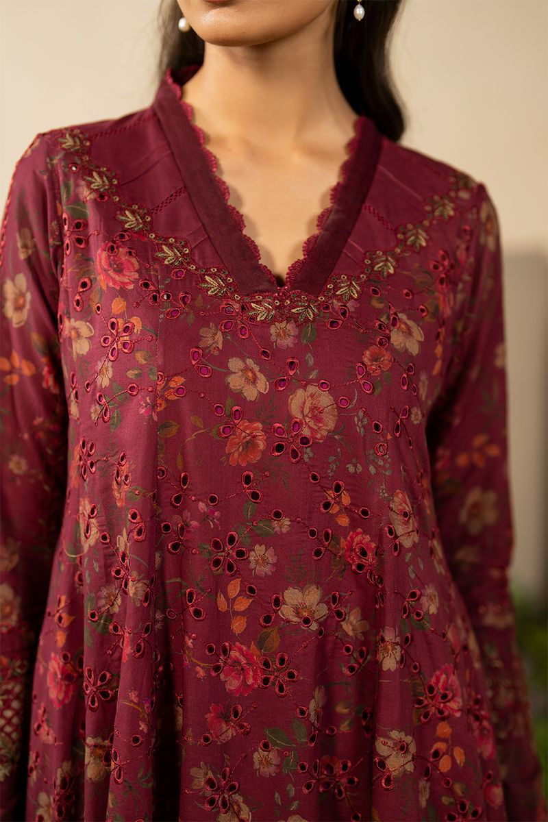 Iznik Lawn Collection 3PC – Chikankari Embroidered Lawn Suit with Digital Printed Chiffon Dupatta